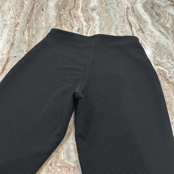 80's Ribbed Leggings - Picture 8 of 13
